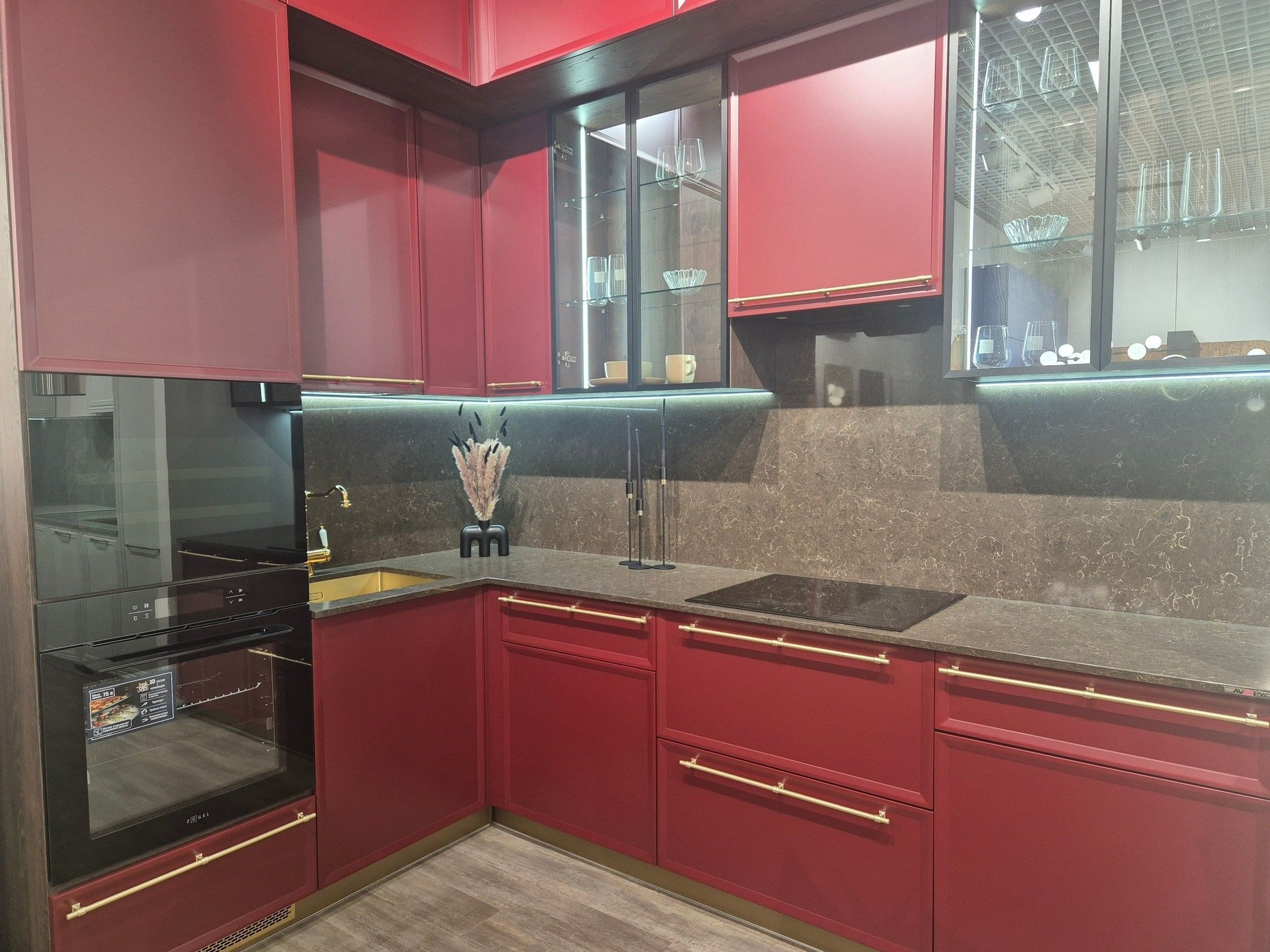 Фирменный салон «Vogelbaum» в МТЦ «Гранд»